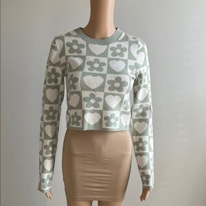 Debut Mint and White Patterned Crop Top